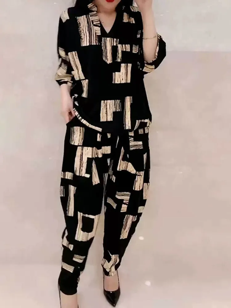 Loose Casual Square Print Mid Sleeve V Neck Two Piece Set