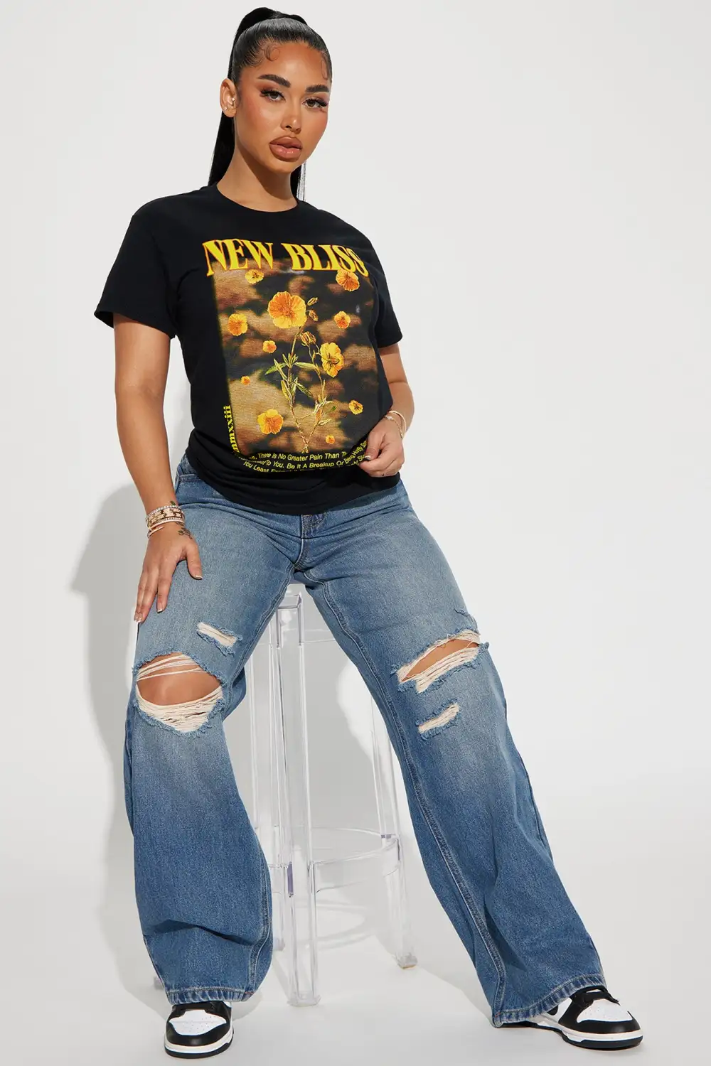 New Bliss Graphic Tee - Black