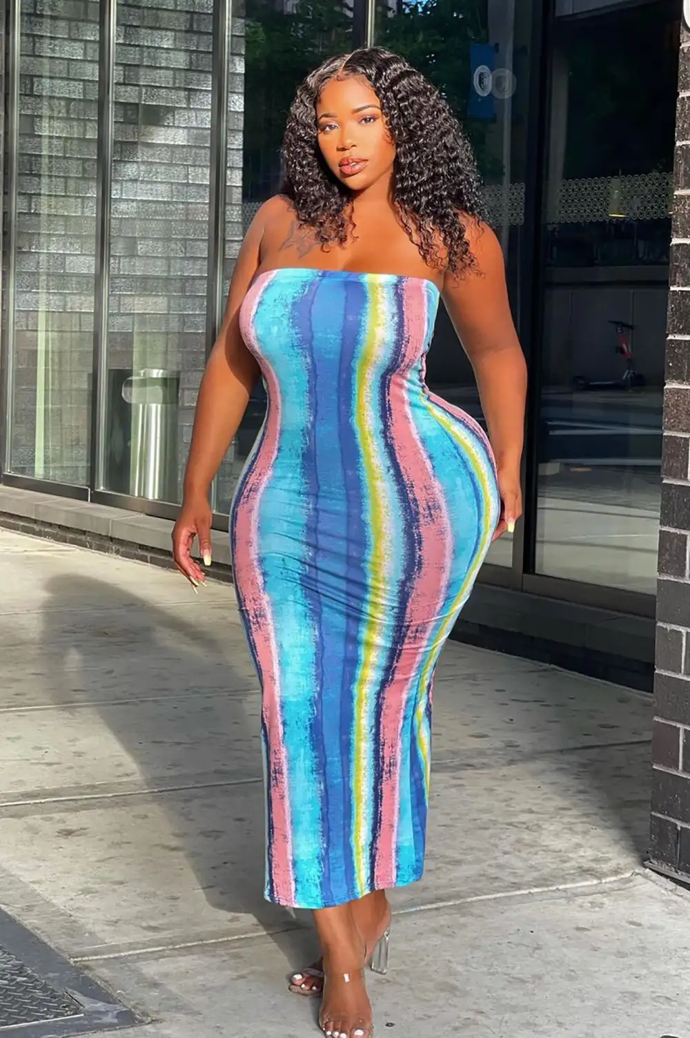 Look Me Up And Down Maxi Dress - Blue/combo