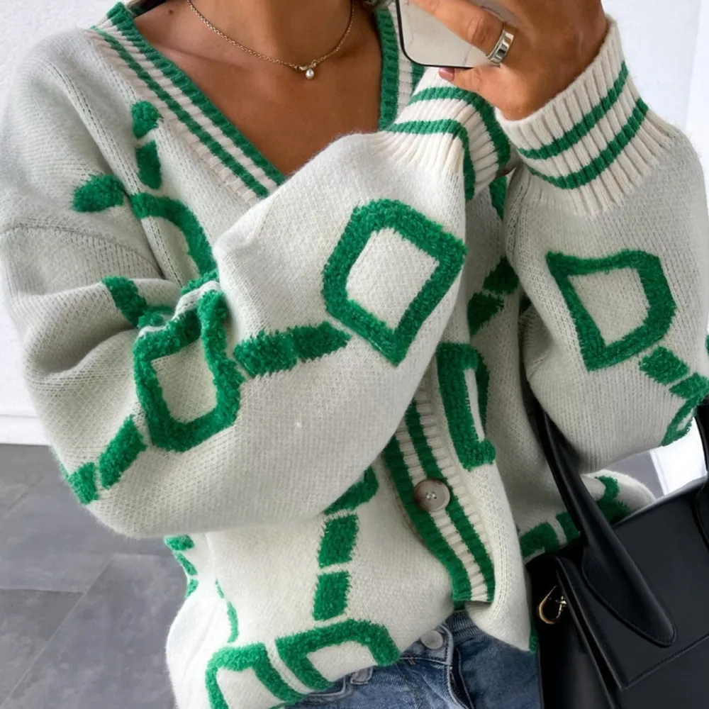 High Contrast V Neck Button Up Cardigan