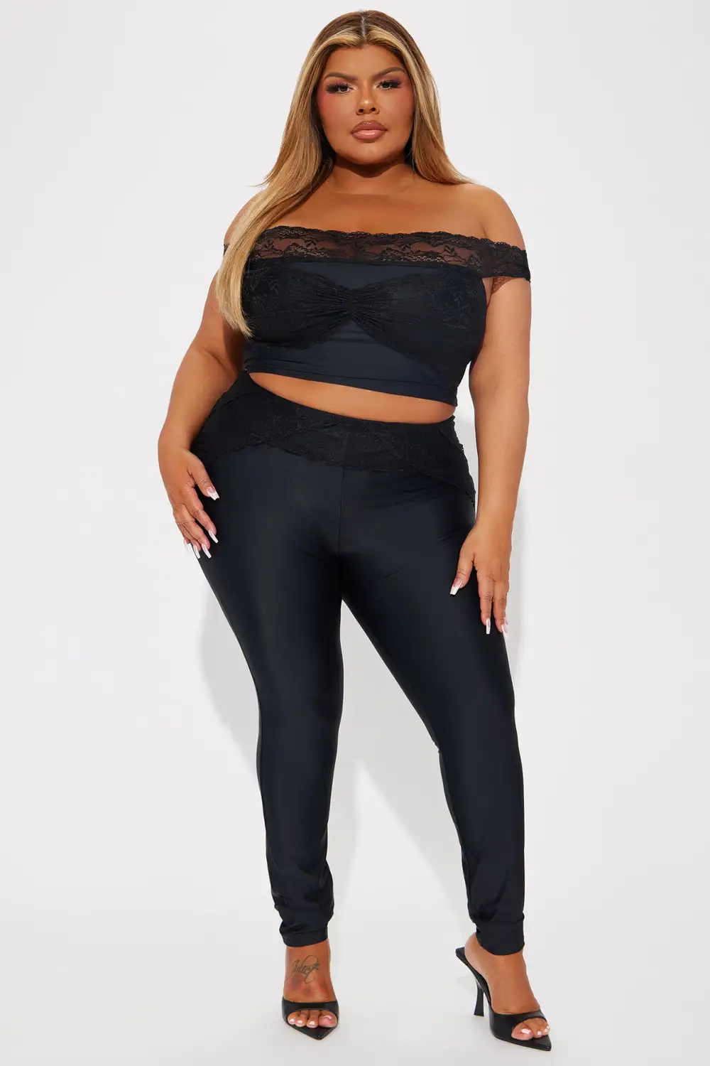 Lost In Love Legging Set - Black