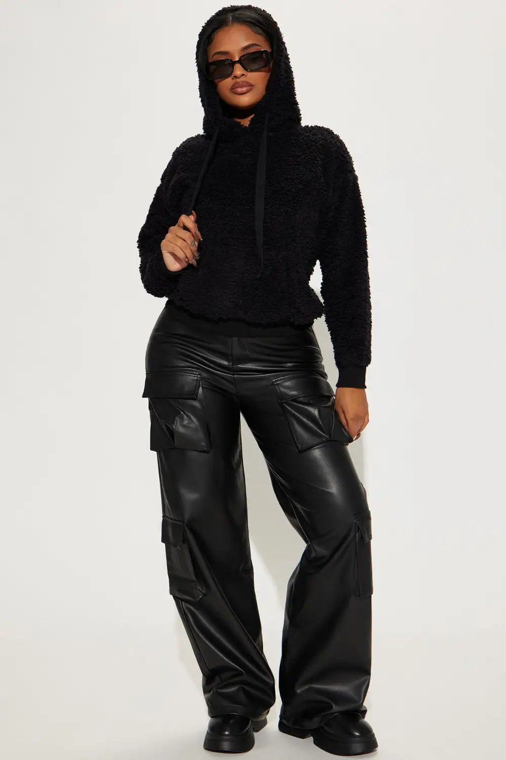 Oh So Cozy Sherpa Pullover - Black