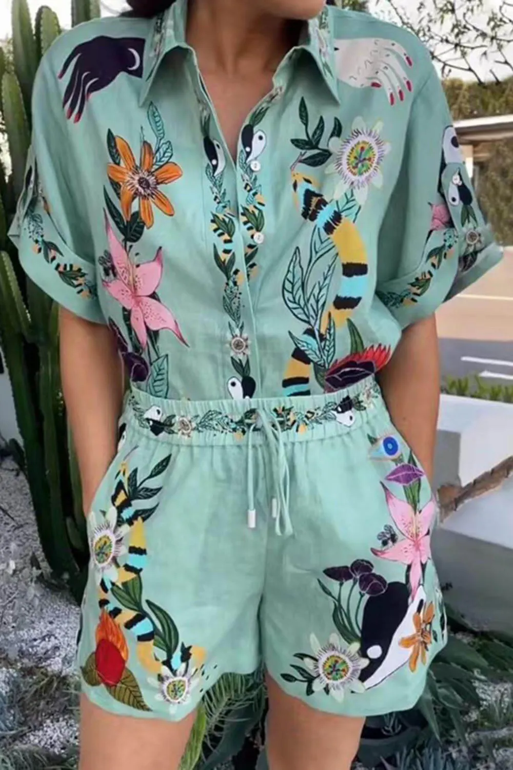 unique ethnic print loose shirt and shorts two piece set