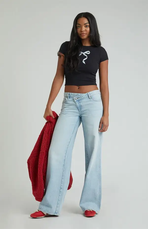 PacSun Casey Asymmetrical Low Rise Baggy Jeans Light Indigo