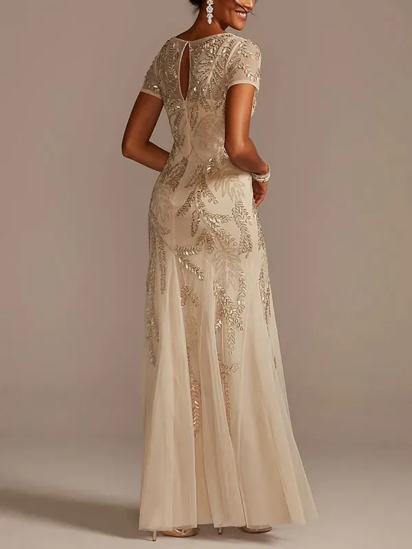 Graceful and elegant wedding ladies' dress