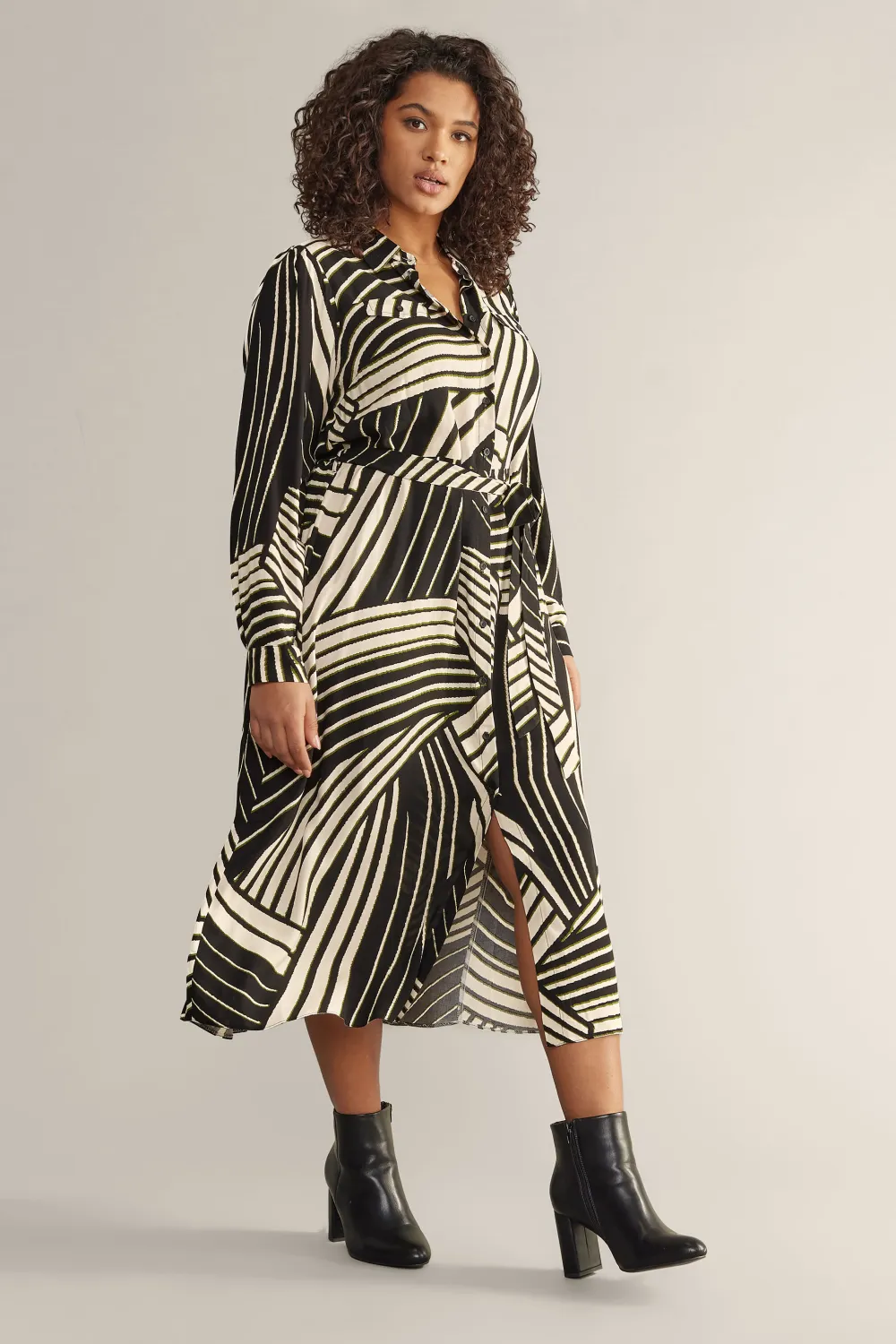EVANS Curve Black & Ivory White Linear Print Utility Shirt Dress