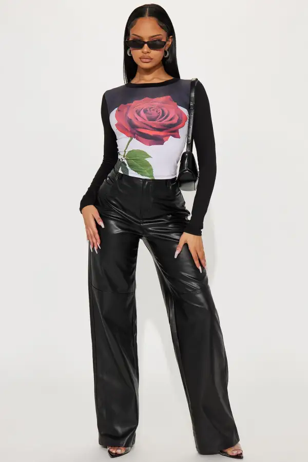 Give Me Roses Long Sleeve Top - Black