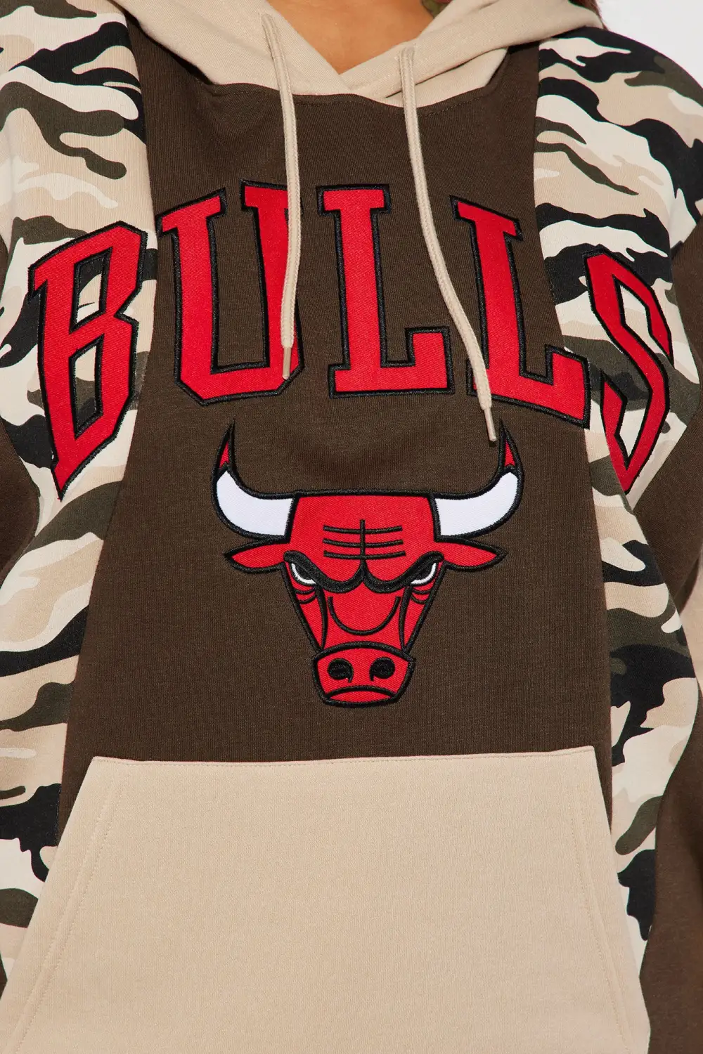 Bulls Camo Hoodie - Brown/combo