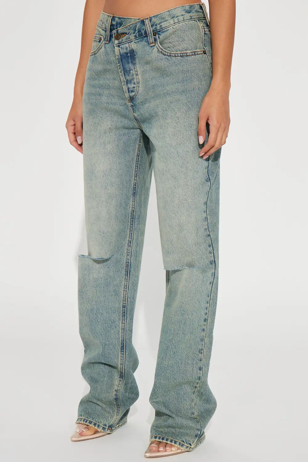 Crossover Tinted Ripped Straight Leg Jeans - Vintage Wash