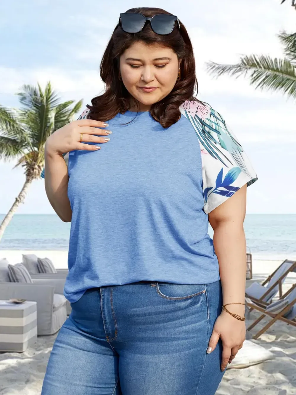 HDLTE Womens Plus Size Tops Floral Bell Sleeves Blouses Summer Crewneck Tunic Loose Casual T Shirts