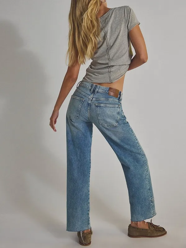 Mid-Rise Straight Leg Denim Jeans