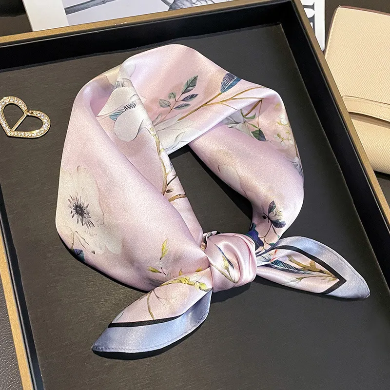 Silk Floral Pattern Elegant Pink Scarf