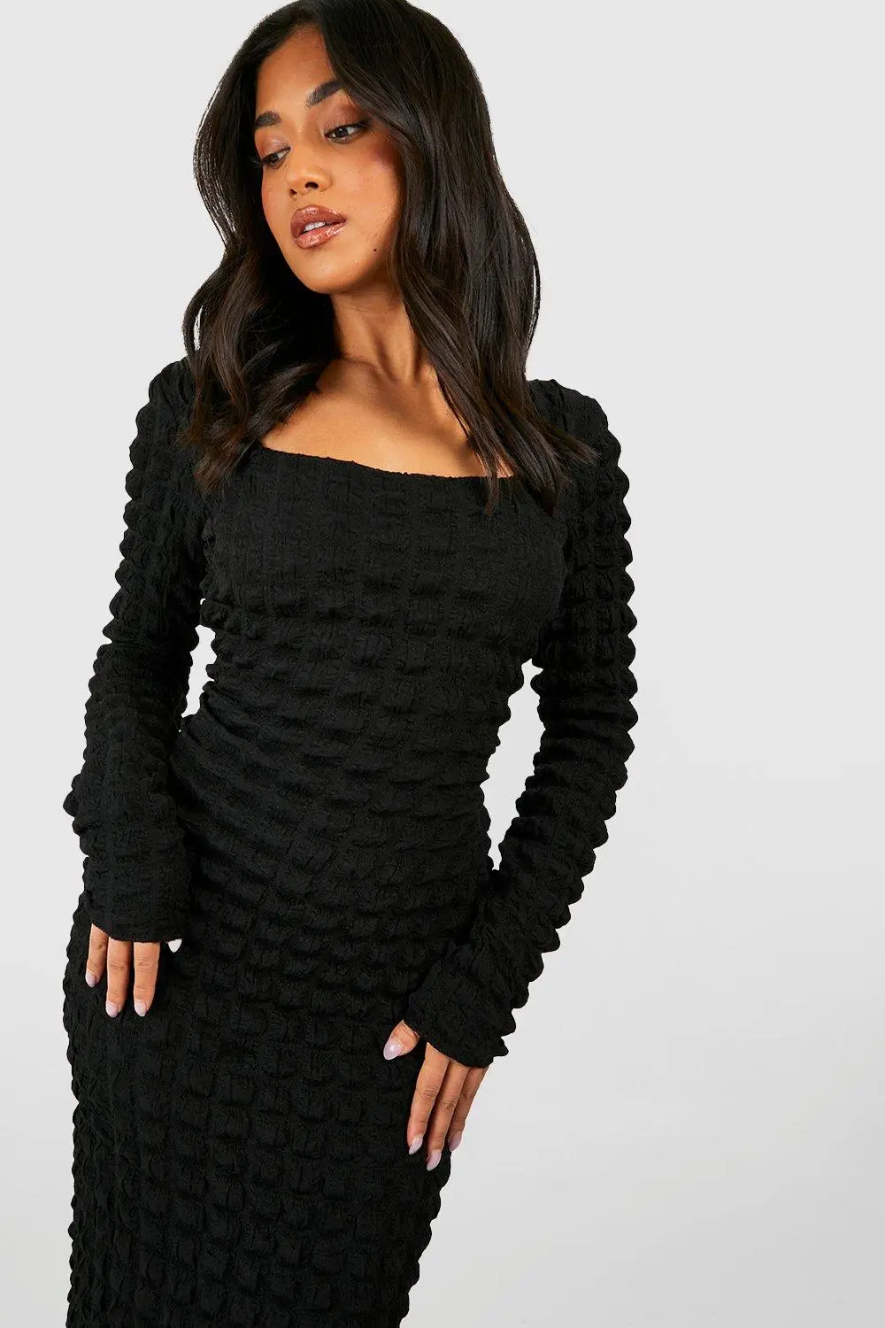PETITE BUBBLE TEXTURED SQUARE NECK MAXI DRESS