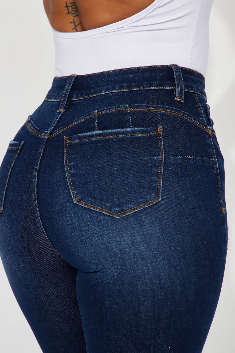Taking Shape Booty Lifting Stretch Skinny Jeans - Dark Wash