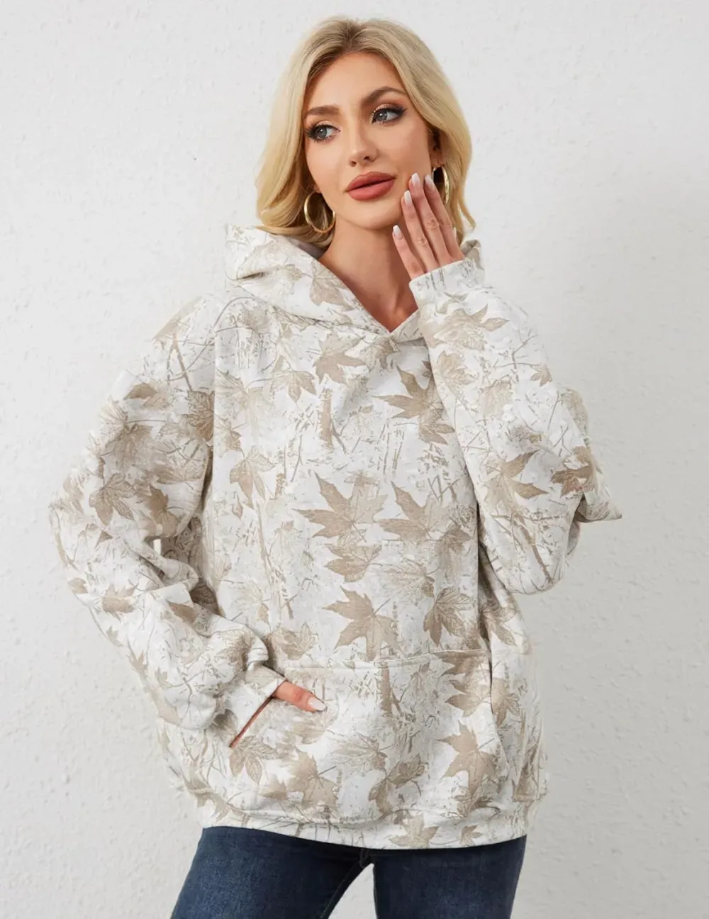 Womens Camo Hoodies Maple Leaf Print Oversized Hooded Sweatshirt Fleece Pullover Sweatshirts Long Sleeve with Pocket