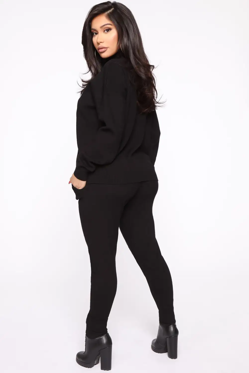 Chill Mami Sweater Set - Black