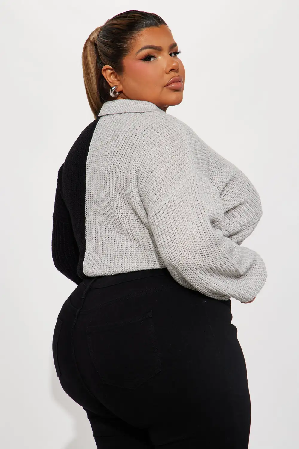 Feeling Knotty Colorblock Sweater - Black/combo