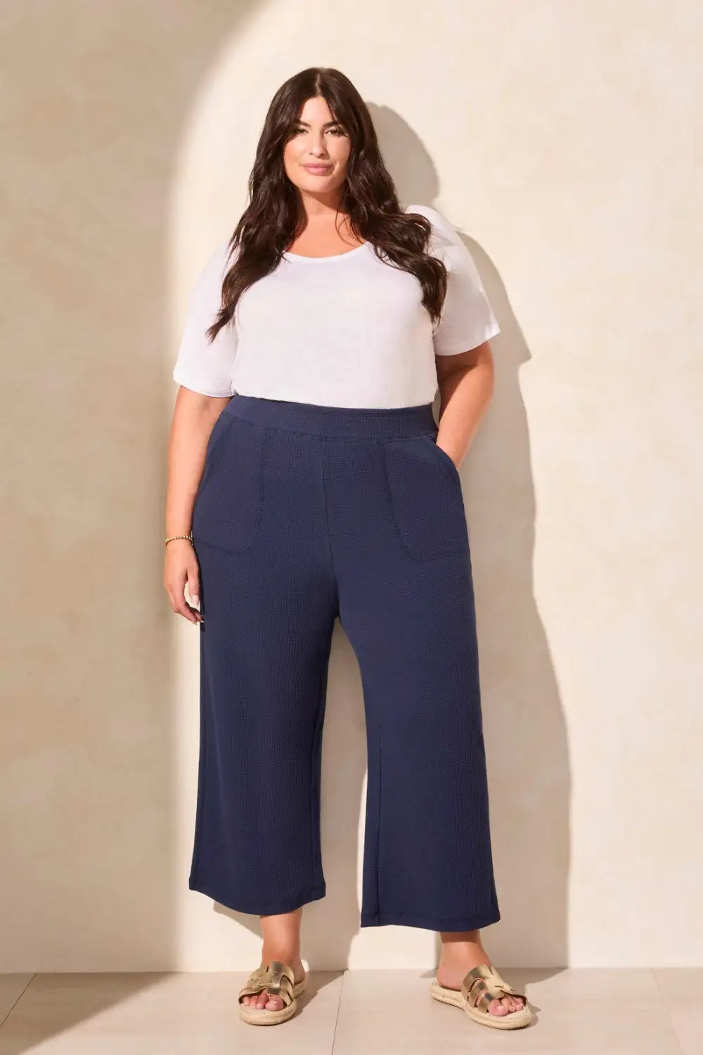 Textured Pull-On Capri-Jet Blue