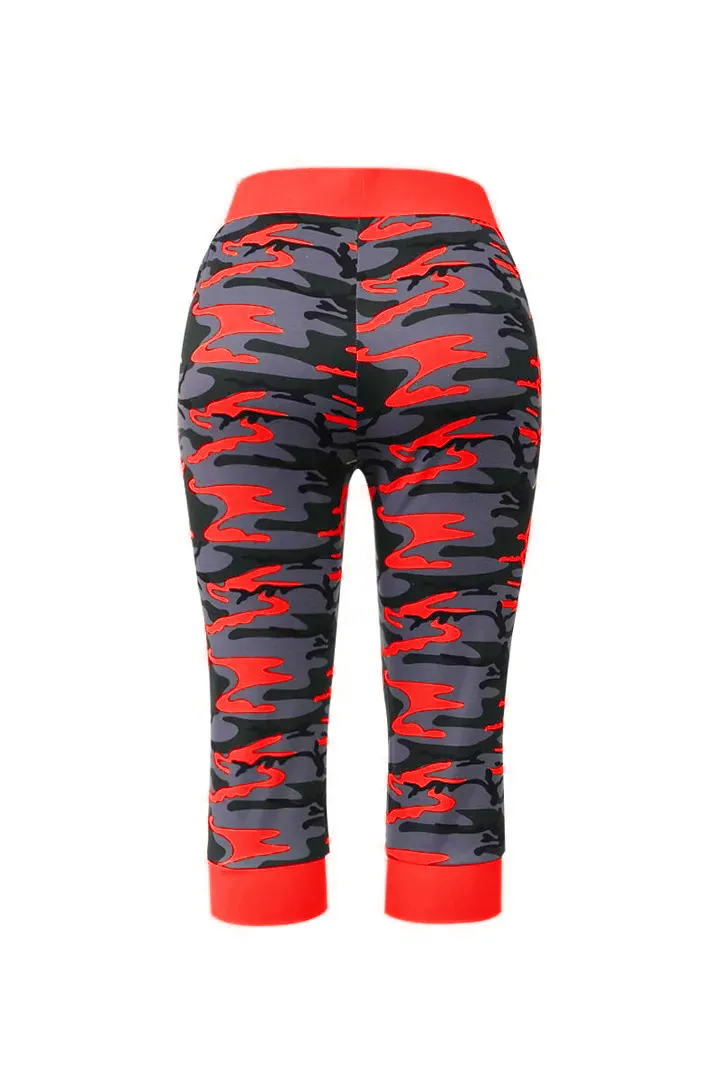 Camo Print Drawstring Capris Pants