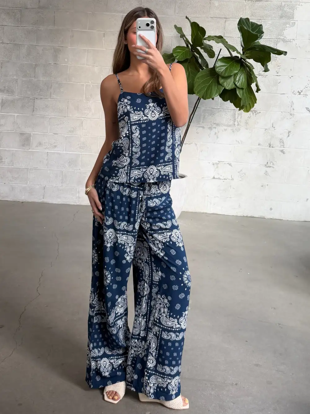 Paisley Print Sleeveless Tank Top
