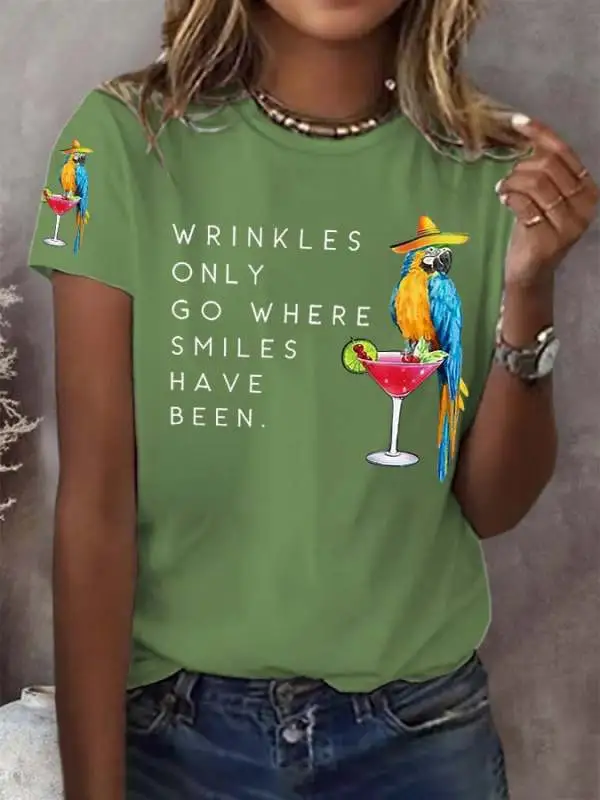 Retro Wrinkles Only Go Where Smiles Have Been Print T-Shirt