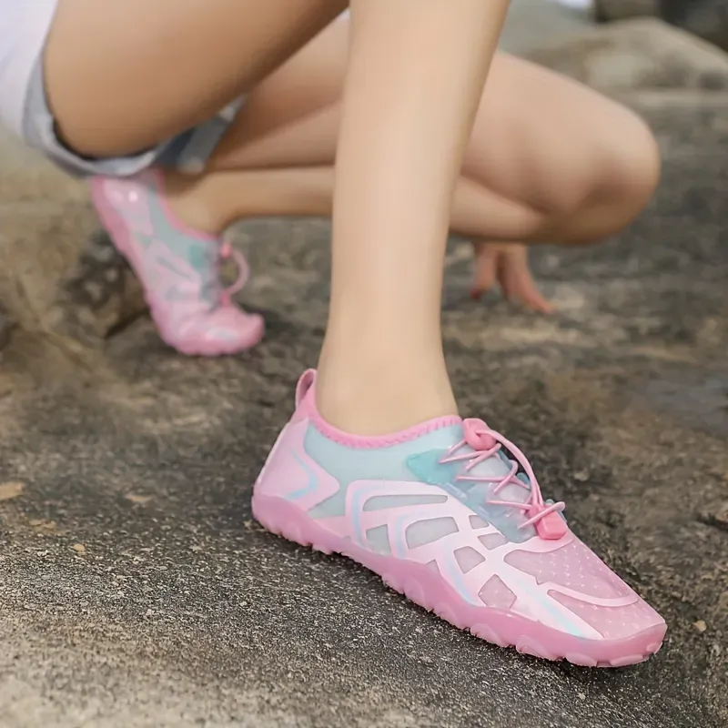 Women's Quick Drying Water Socks, Anti-slip & Anti-cut Creek Shoes, Outdoor Lightweight Soft Sole Sports Shoes For Swimming Surfing Diving Fishing