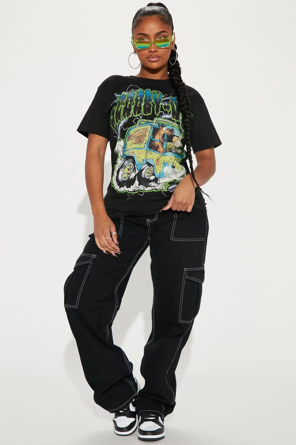 Mystery Machine Scooby Doo Graphic Tee - Black