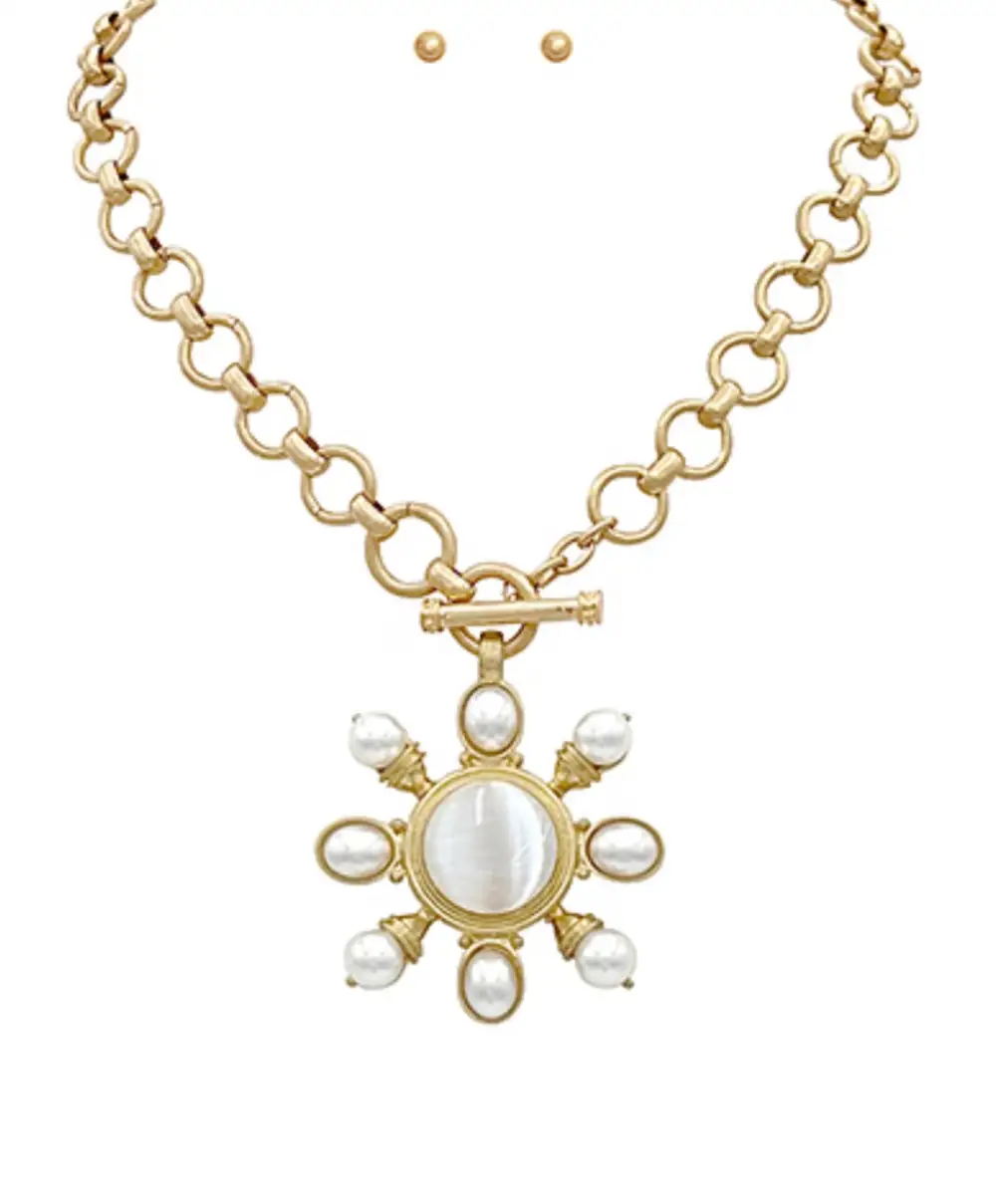 Pearl Rou Necklace