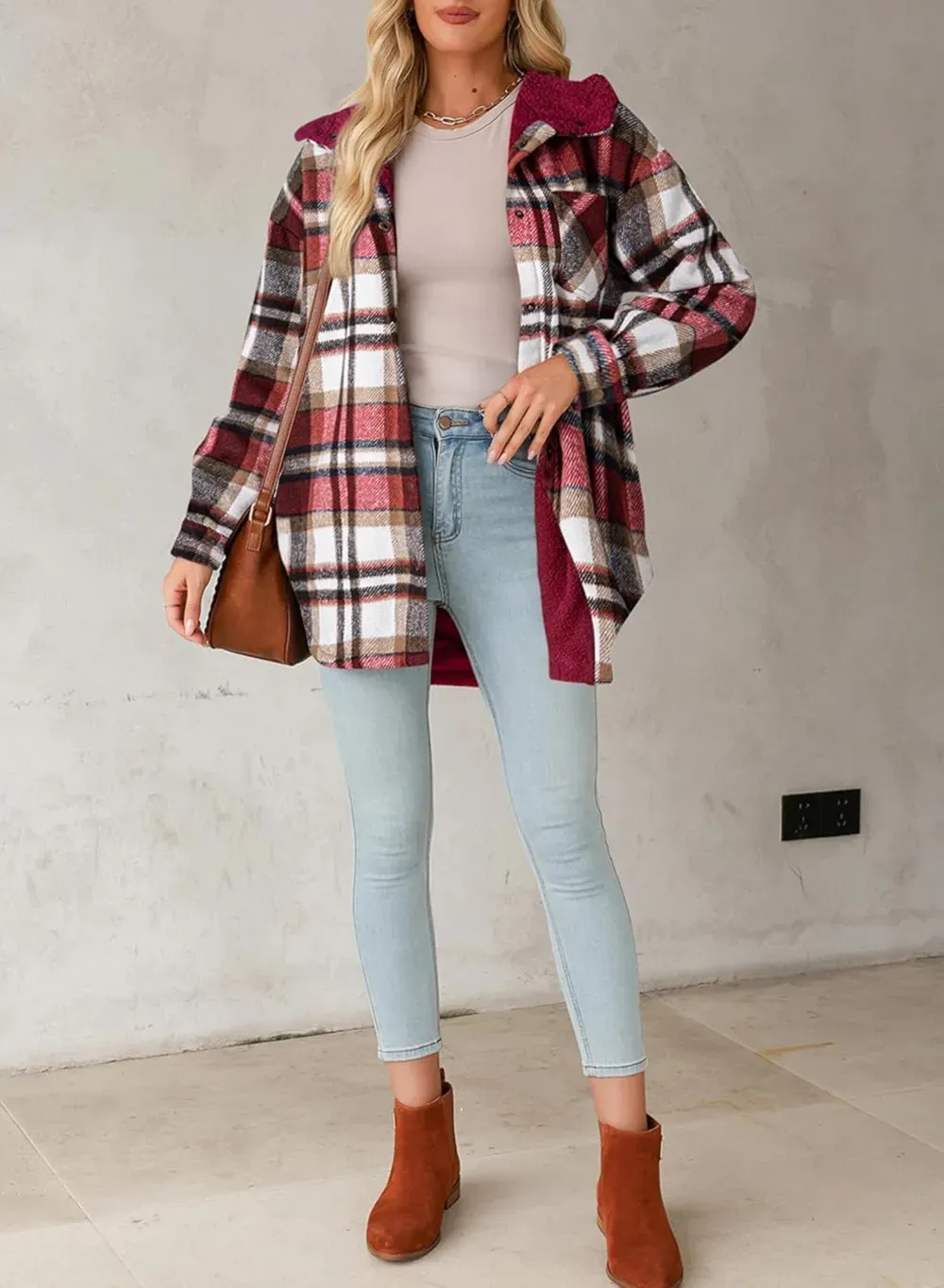 Women's Flannel Hooded Plaid 2025 Shacket Thick Coat Winter Coat for Warmth Button down Warm and Fuzzy Fleece Jacket