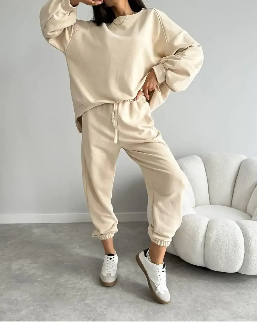 Women's Two-piece Solid Color Loose Sweatshirt Suit