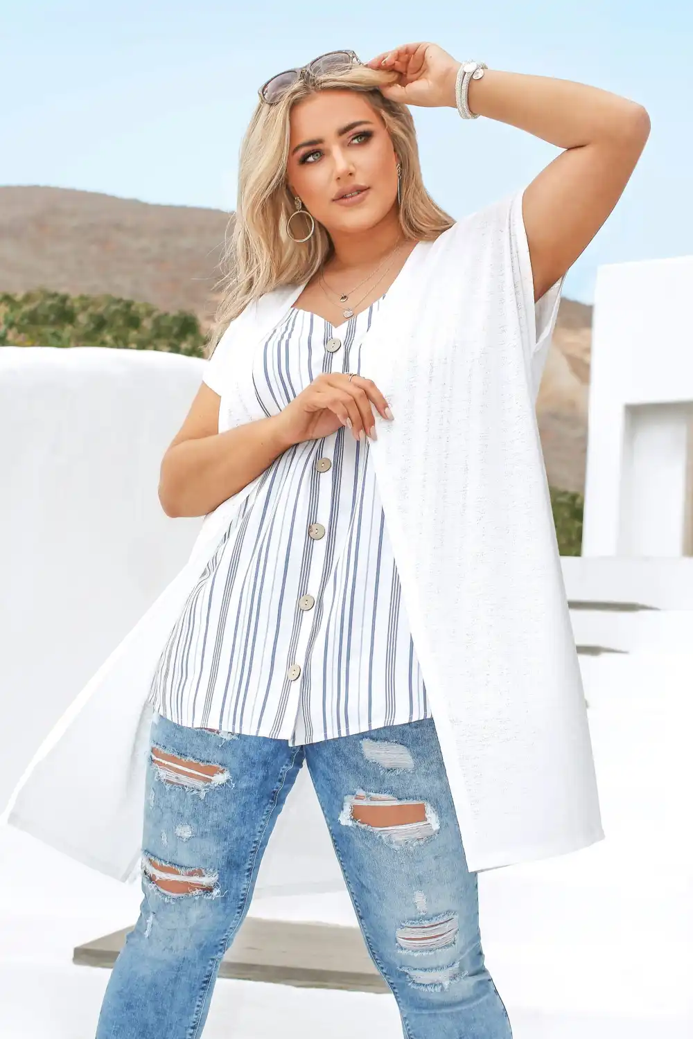 Curve White Short Sleeve Cardigan