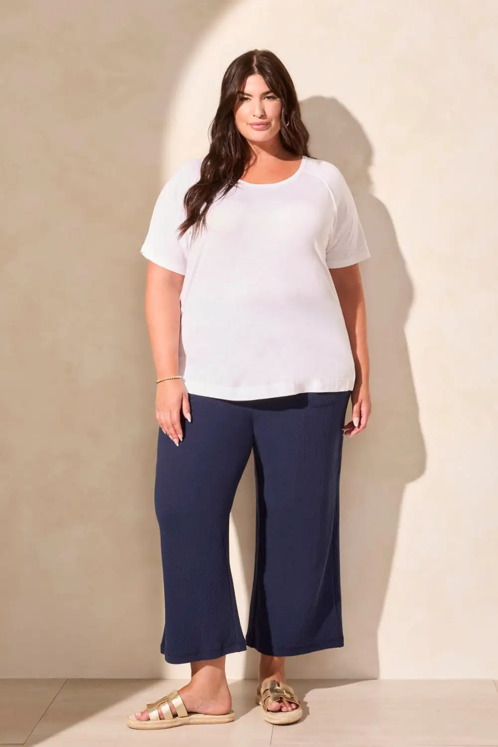 FLOWY JERSEY CREW NECK TOP WITH SHIRRED BACK-White