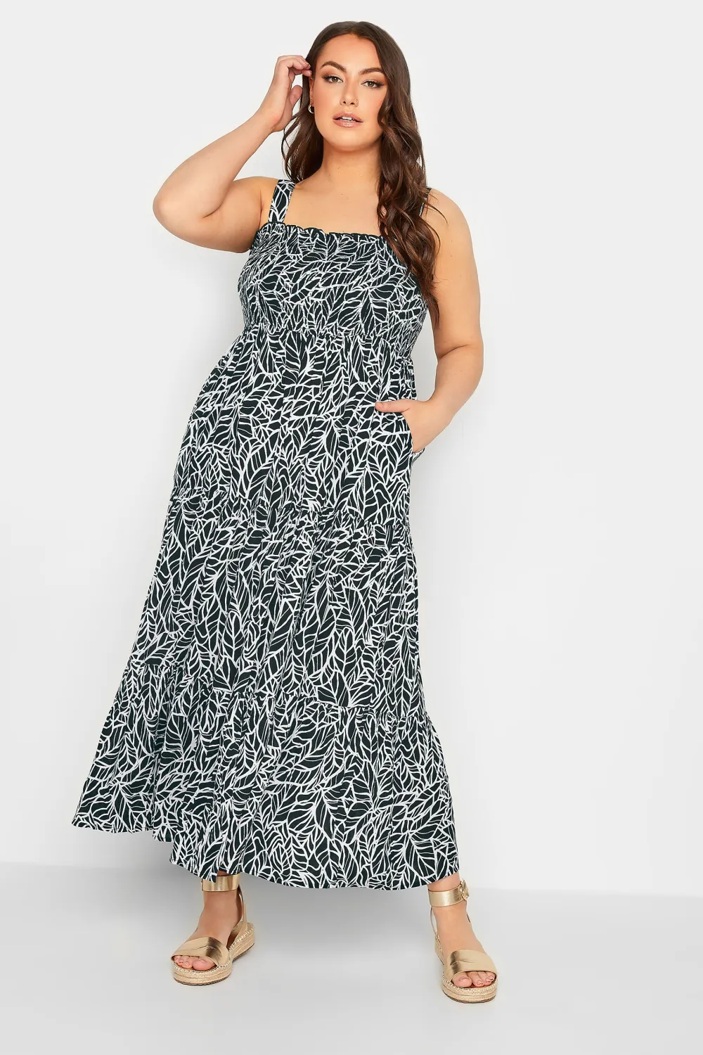 YOURS Curve Black Leaf Print Shirred Maxi Dress