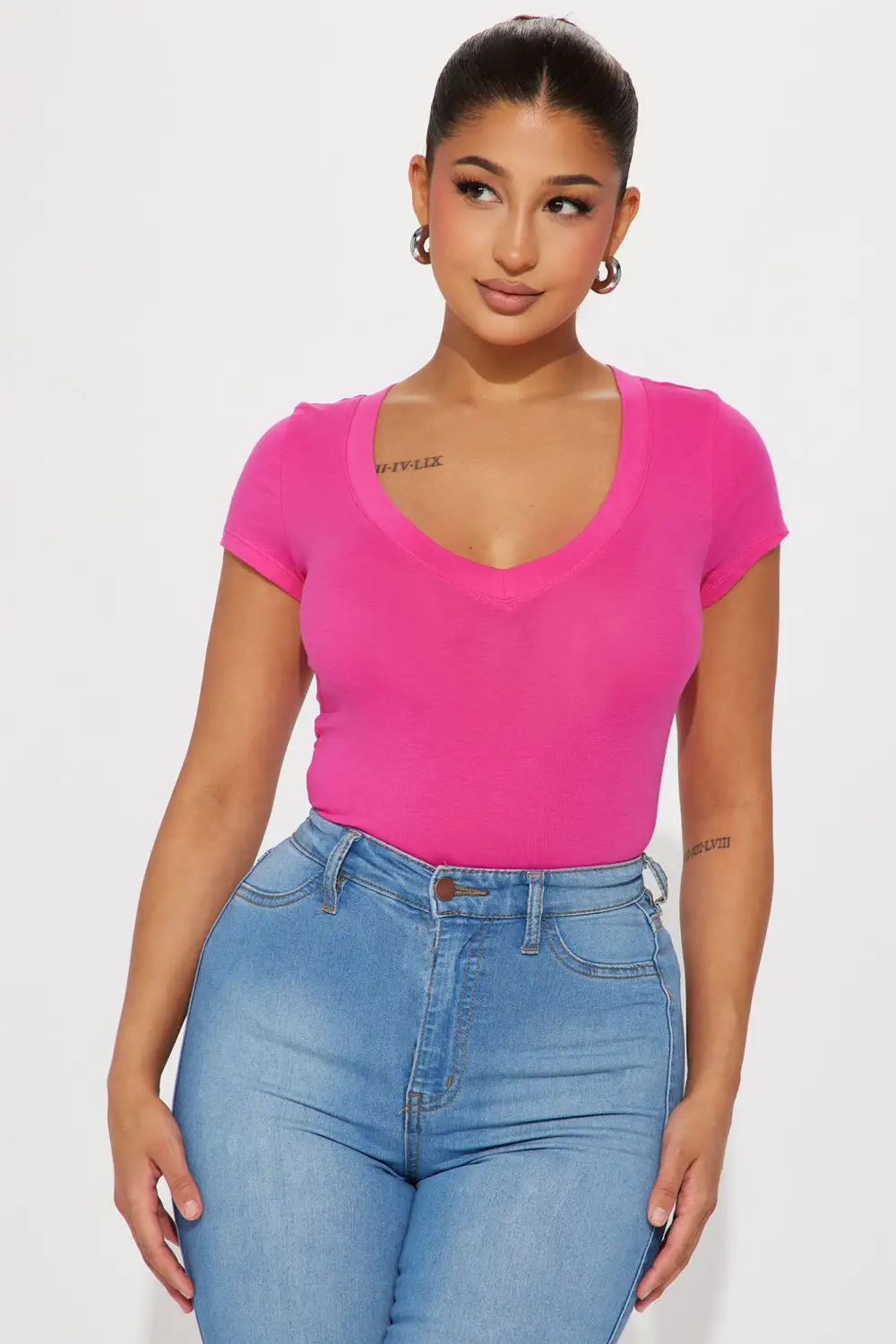 Carla Basic V Tee - HotPink