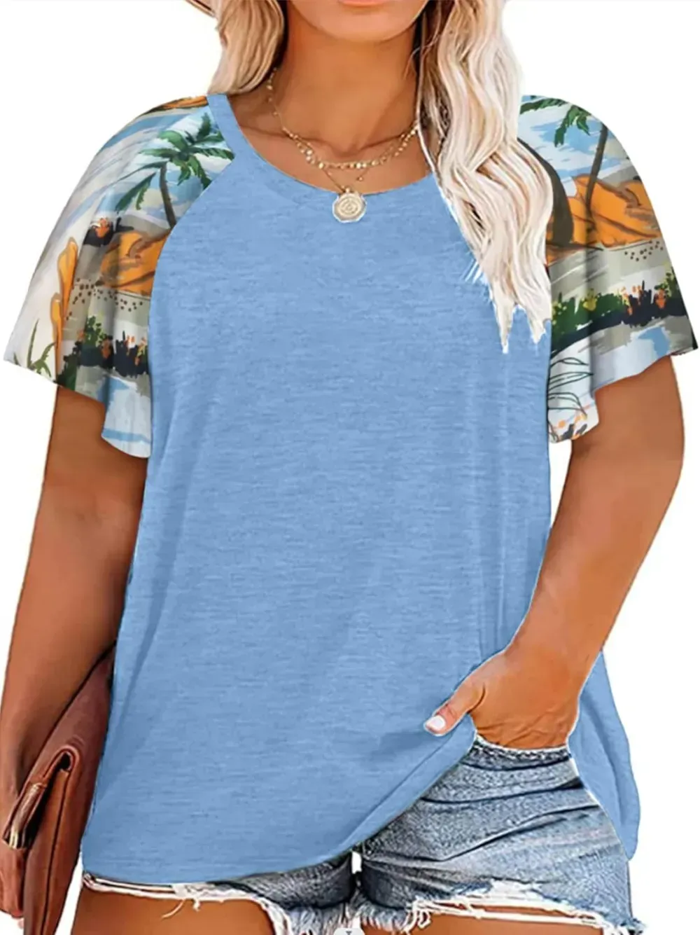 HDLTE Womens Plus Size Tops Floral Bell Sleeves Blouses Summer Crewneck Tunic Loose Casual T Shirts
