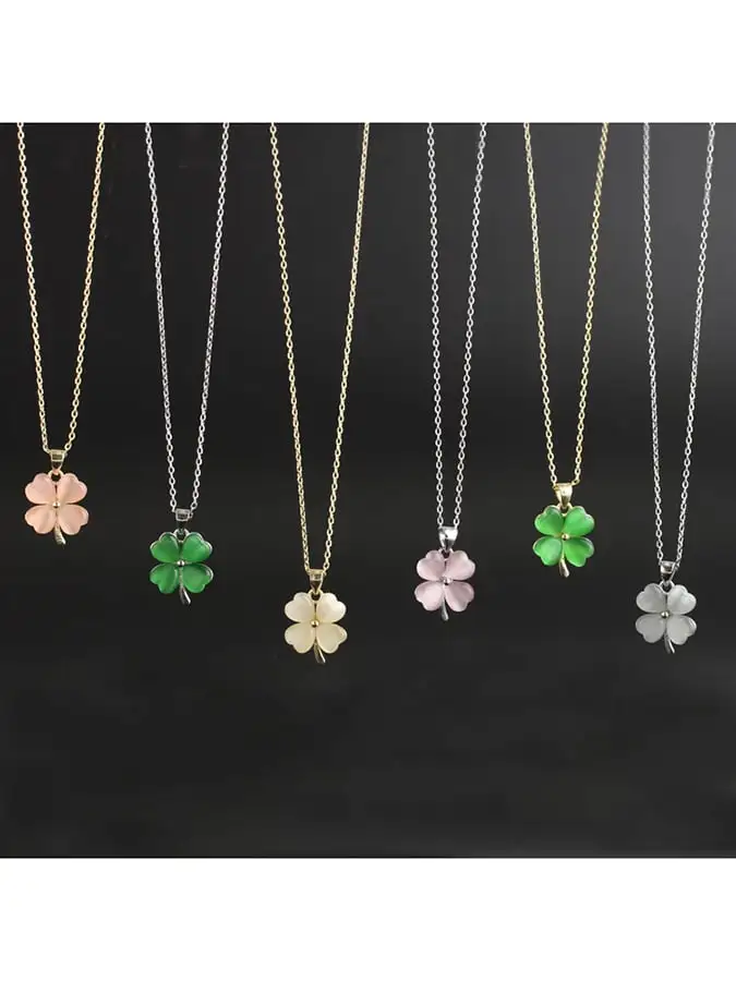 Women St. Patrick's Day Stylish Clover Pendant Necklace
