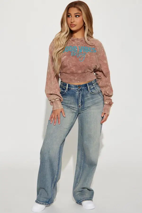 Good Vibes Only Cropped Crew Neck Sweatshirt - Brown/combo