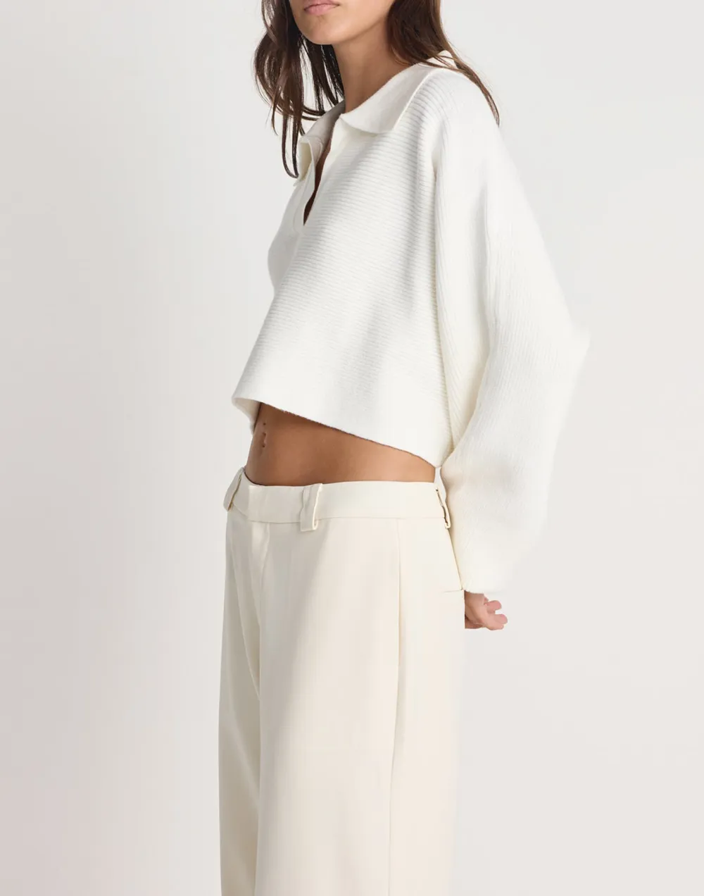 Cropped Soft Off White Knitted Jumper