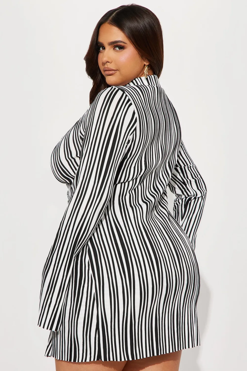 Dizzy You Up Skirt Set - White/Black