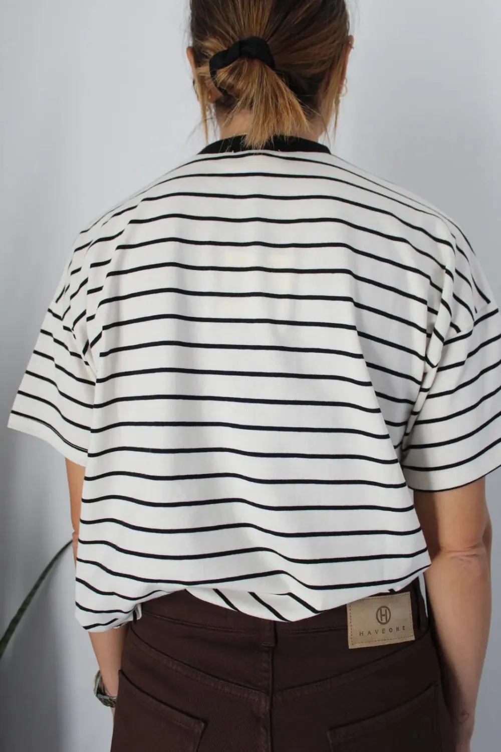 Softly Draped Graphic Crewneck Cotton Tee Finish