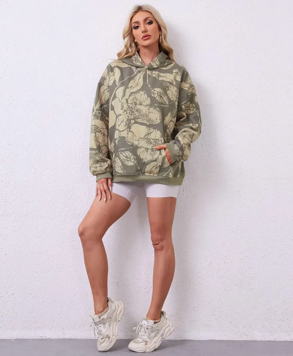 Womens Camo Hoodies Maple Leaf Print Oversized Hooded Sweatshirt Fleece Pullover Sweatshirts Long Sleeve with Pocket