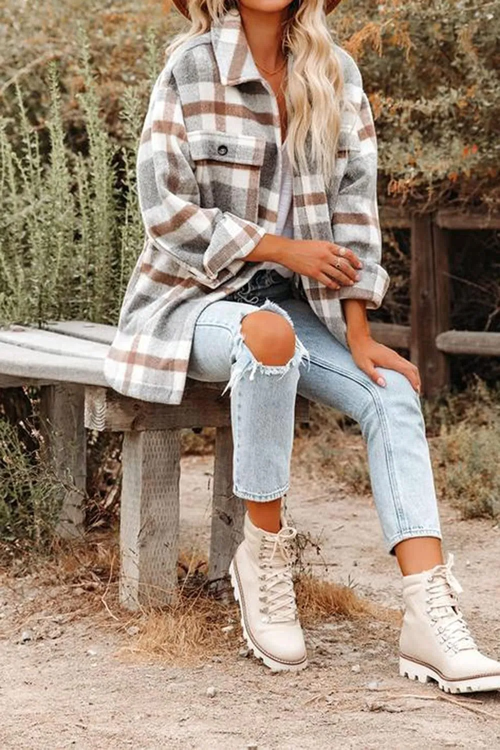 Women's Flannel Plaid Shacket Long Sleeve Button Down Chest Pocketed Shirts Jacket Coats