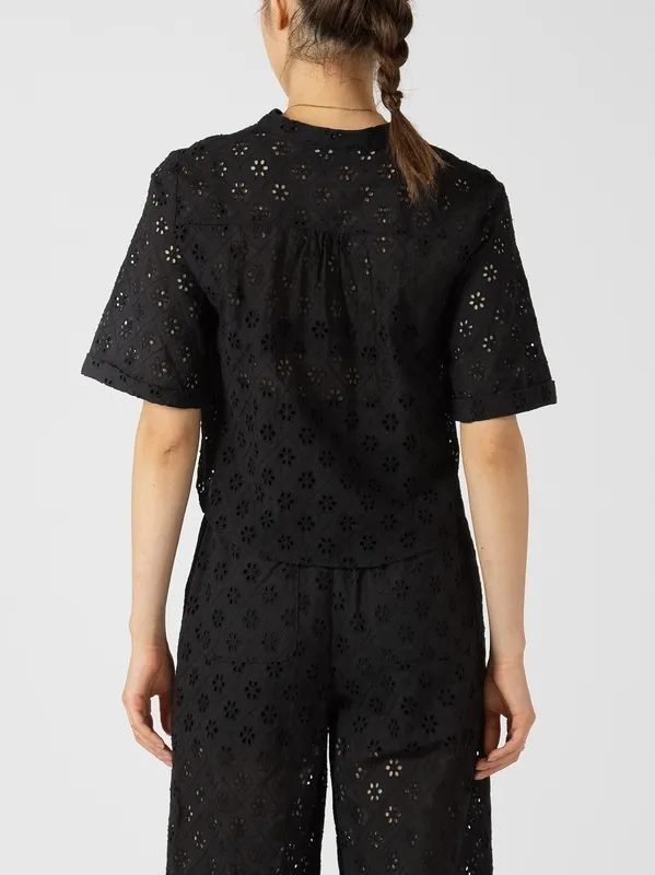 Embroidered Blouse And Cropped Pant Set
