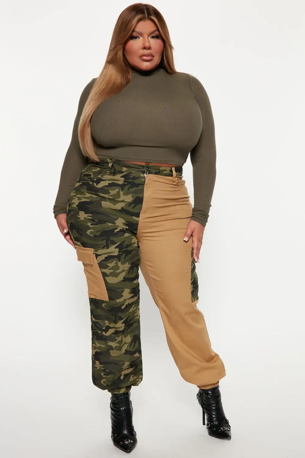 Amerie Turtle Neck Sweater - Olive