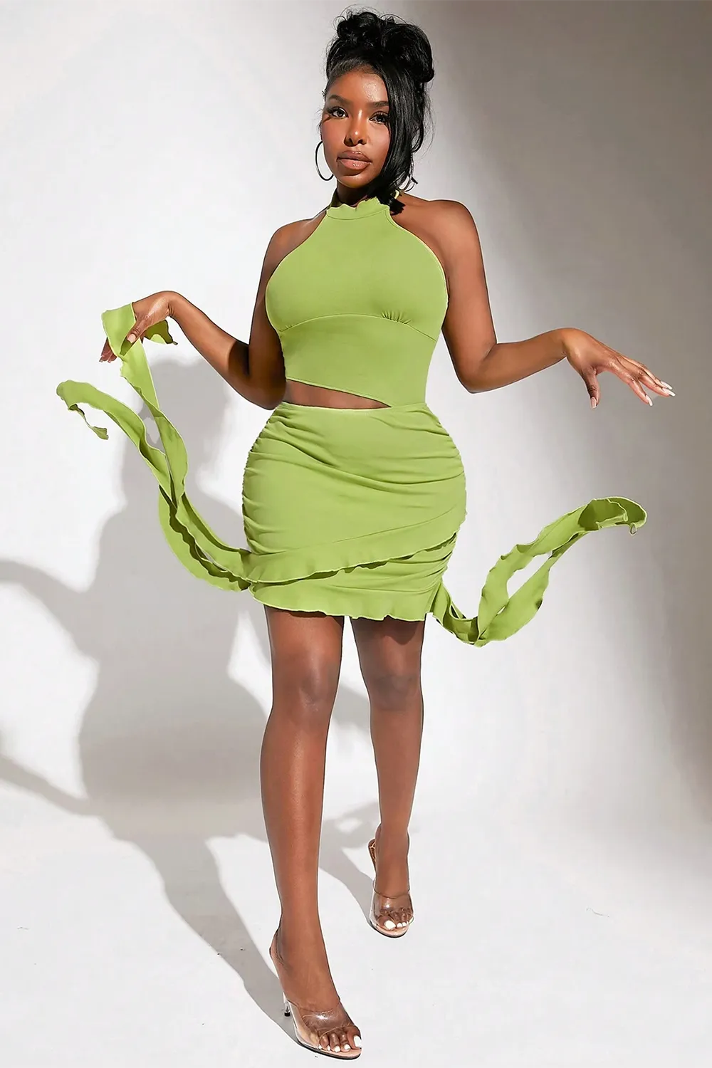 Hollow ruffle ruffle halter neck tight dress