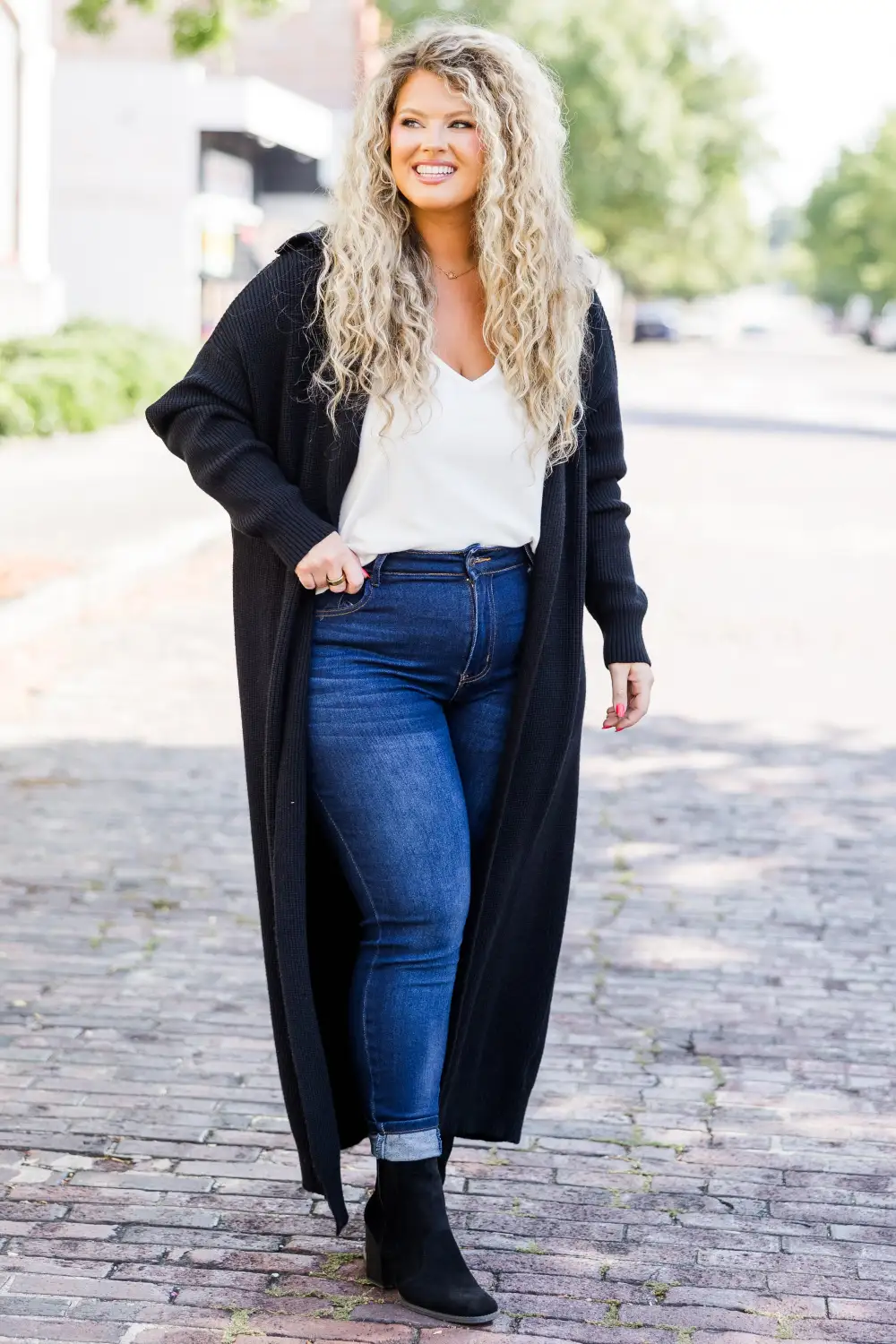 Maple Leaf Cardigan, Black