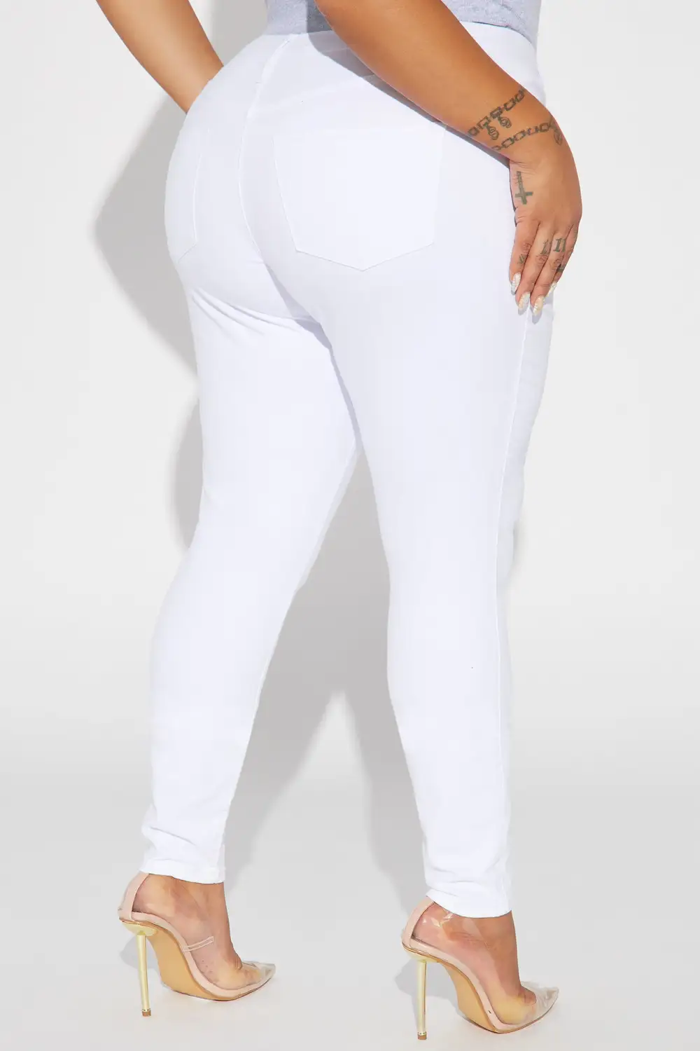 Classic Mid Rise Skinny Jeans - White