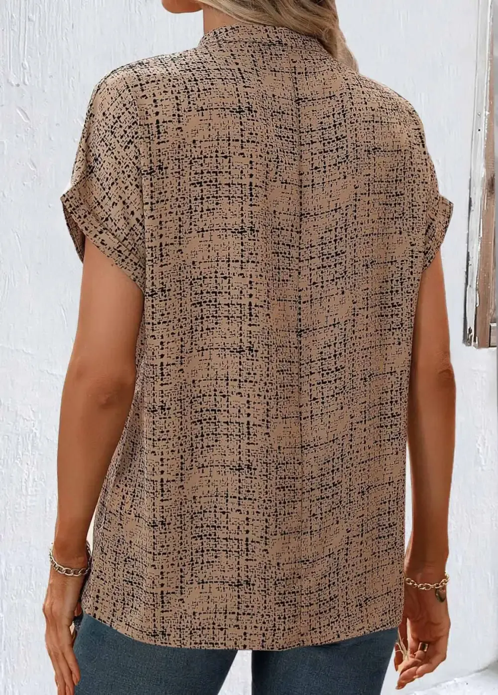 Light Coffee Split Geometric Print Short Sleeve Blouse