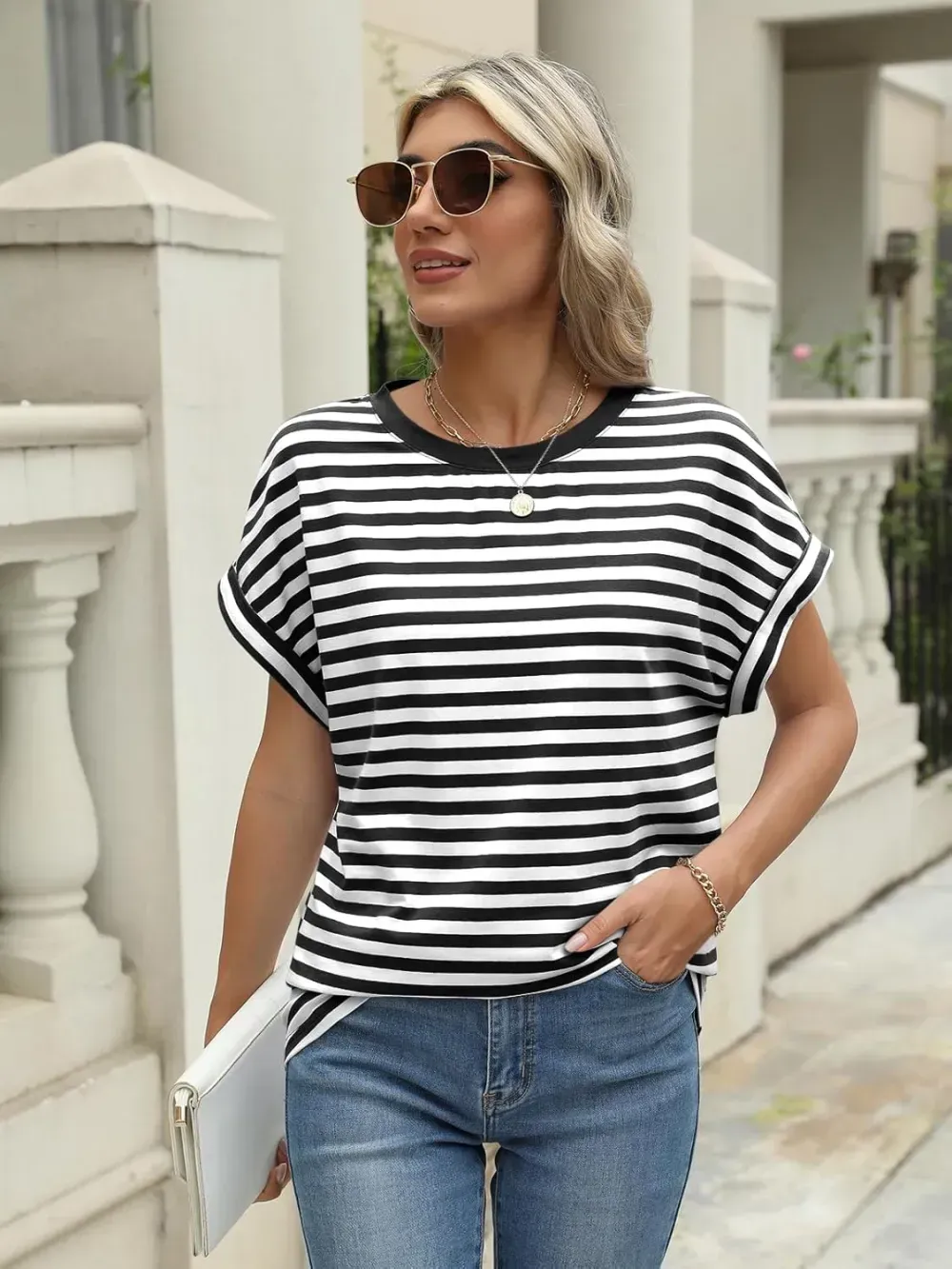 AUTOMET Women Tops Casual Basic T Shirts Loose Fit Crewneck Short Sleeve Summer Outfits