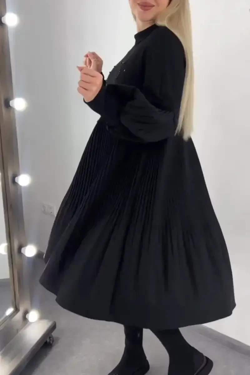 Women's Round Neck Lantern Sleeve Rhinestone Pleated Dress